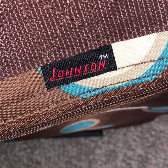 Cute Duffle Bag with Strap - Picture 3 of 8